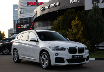 Подержанный автомобиль BMW X1 2018 года (2 фото)