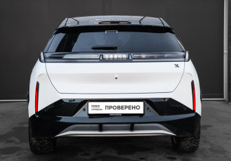 Подержанный автомобиль Zeekr X 2023 года (5 фото)