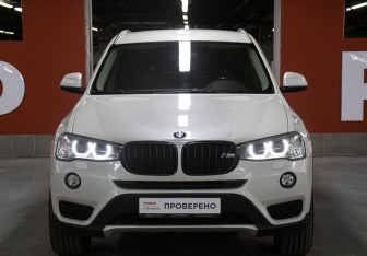 Подержанный автомобиль BMW X3 2015 года (2 фото)