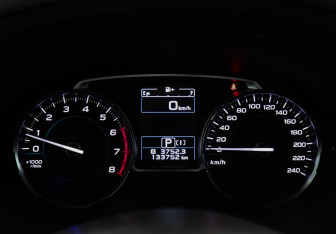 Подержанный автомобиль Subaru Forester Suv 2016 года (11 фото)