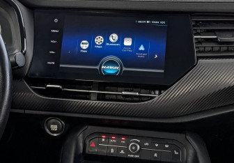 Подержанный автомобиль Haval F7x 2021 года (17 фото)