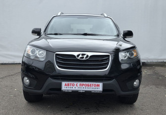 Подержанный автомобиль Hyundai Santa Fe 2010 года (2 фото)