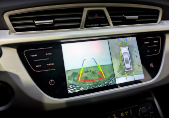 Подержанный автомобиль Geely Atlas 2020 года (30 фото)