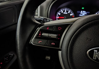 Подержанный автомобиль Kia Sportage 2020 года (26 фото)