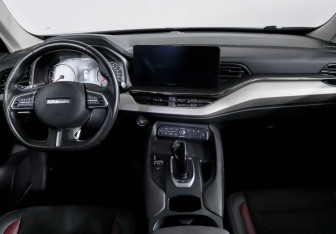 Подержанный автомобиль Haval F7 2022 года (12 фото)