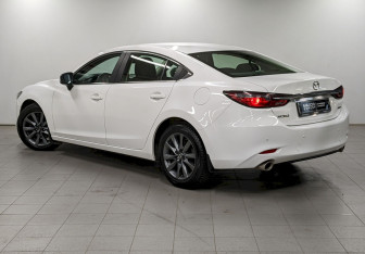 Подержанный автомобиль Mazda 6 Sedan 2019 года (7 фото)