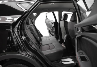 Подержанный автомобиль JAC JS3 2023 года (12 фото)