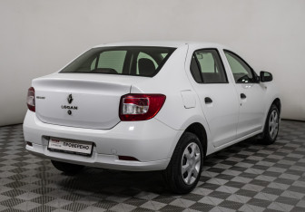 Подержанный автомобиль Renault Logan Sedan 2017 года (5 фото)