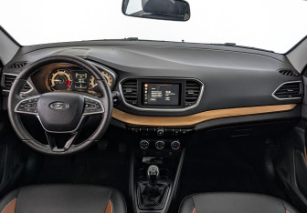 Подержанный автомобиль LADA (ВАЗ) Vesta Wagon 2023 года (14 фото)