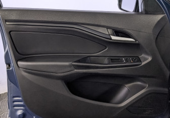 Подержанный автомобиль LADA (ВАЗ) Vesta Sedan 2019 года (19 фото)