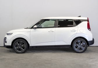 Подержанный автомобиль Kia Soul 2021 года (8 фото)