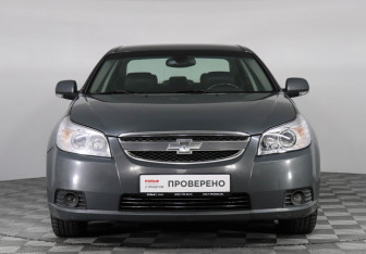 Подержанный автомобиль Chevrolet Epica 2011 года (2 фото)