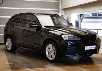 Подержанный автомобиль BMW X3 2012 года (3 фото)