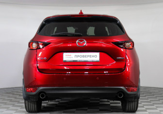 Подержанный автомобиль Mazda CX-5 2020 года (6 фото)