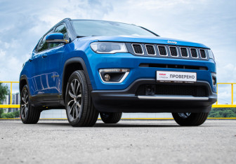Подержанный автомобиль Jeep Compass 2019 года (3 фото)