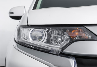 Подержанный автомобиль Mitsubishi Outlander 2021 года (22 фото)