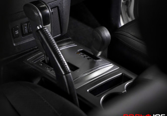 Подержанный автомобиль Mitsubishi Pajero 2011 года (15 фото)