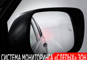 Подержанный автомобиль Toyota Land Cruiser Prado 2014 года (30 фото)