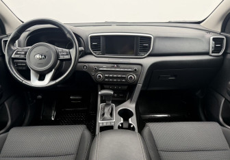 Подержанный автомобиль Kia Sportage 2020 года (12 фото)