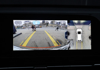 Подержанный автомобиль Omoda C5 2023 года (14 фото)