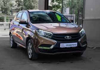 Подержанный автомобиль LADA (ВАЗ) XRAY 2018 года (3 фото)