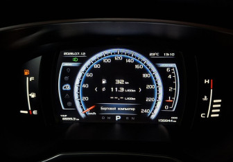 Подержанный автомобиль Geely Atlas 2018 года (13 фото)