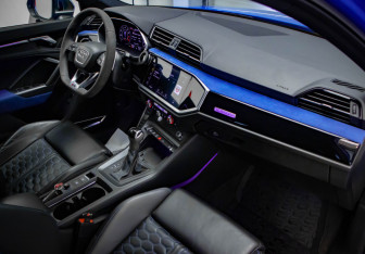 Подержанный автомобиль Audi RS Q3 Sportback 2020 года (29 фото)