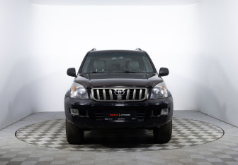 Подержанный автомобиль Toyota Land Cruiser Prado 2008 года (2 фото)