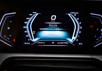 Подержанный автомобиль Changan Hunter Plus 2023 года (11 фото)