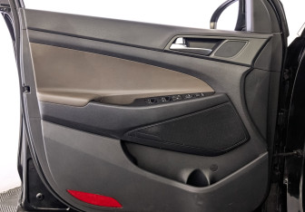 Подержанный автомобиль Hyundai Tucson 2020 года (19 фото)