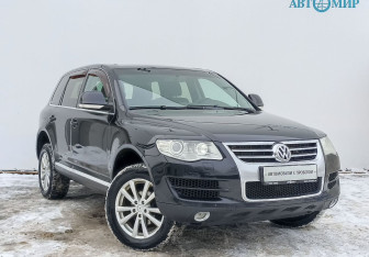 Подержанный автомобиль Volkswagen Touareg 2008 года (3 фото)