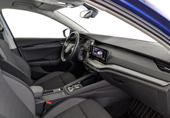 Подержанный автомобиль Skoda Octavia Liftback 2020 года (13 фото)