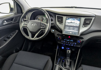 Подержанный автомобиль Hyundai Tucson 2018 года (29 фото)