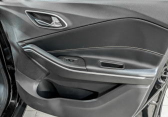 Подержанный автомобиль Москвич 3 2023 года (23 фото)