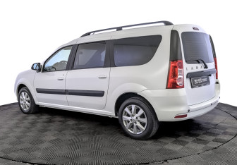 Подержанный автомобиль LADA (ВАЗ) Largus Wagon 2025 года (7 фото)