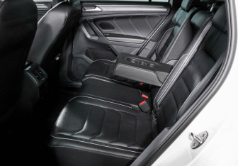 Подержанный автомобиль Volkswagen Tiguan 2021 года (10 фото)