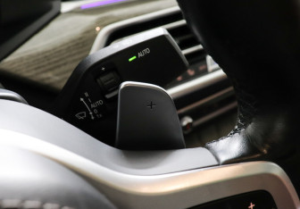 Подержанный автомобиль BMW X6 2022 года (19 фото)