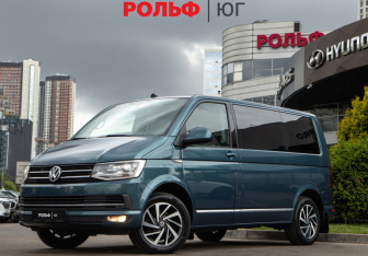 Подержанный автомобиль Volkswagen Caravelle 2018 года (1 фото)