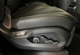 Подержанный автомобиль AITO M7 2023 года (20 фото)