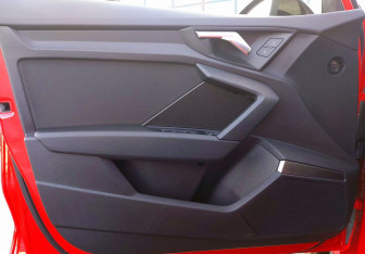 Подержанный автомобиль Audi A3 Sedan 2020 года (11 фото)