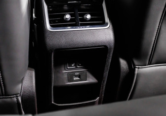 Подержанный автомобиль Chery Tiggo 7 Pro Max 2023 года (18 фото)