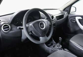 Подержанный автомобиль LADA (ВАЗ) Largus Wagon 2013 года (7 фото)