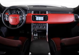 Подержанный автомобиль Land Rover Range Rover Sport 2016 года (13 фото)