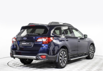 Подержанный автомобиль Subaru Outback Wagon 2016 года (5 фото)