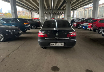 Подержанный автомобиль Skoda Superb Liftback 2012 года (4 фото)