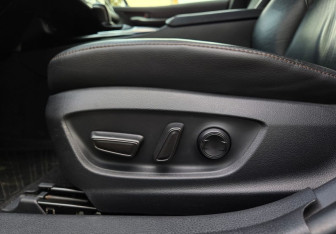 Подержанный автомобиль Toyota Camry Sedan 2020 года (13 фото)