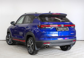 Подержанный автомобиль Changan CS35PLUS 2022 года (7 фото)