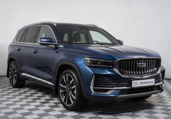 Подержанный автомобиль Geely Monjaro 2023 года (3 фото)