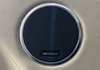 Подержанный автомобиль Land Rover Range Rover Sport 2014 года (19 фото)