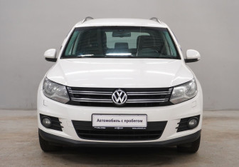 Подержанный автомобиль Volkswagen Tiguan 2012 года (2 фото)